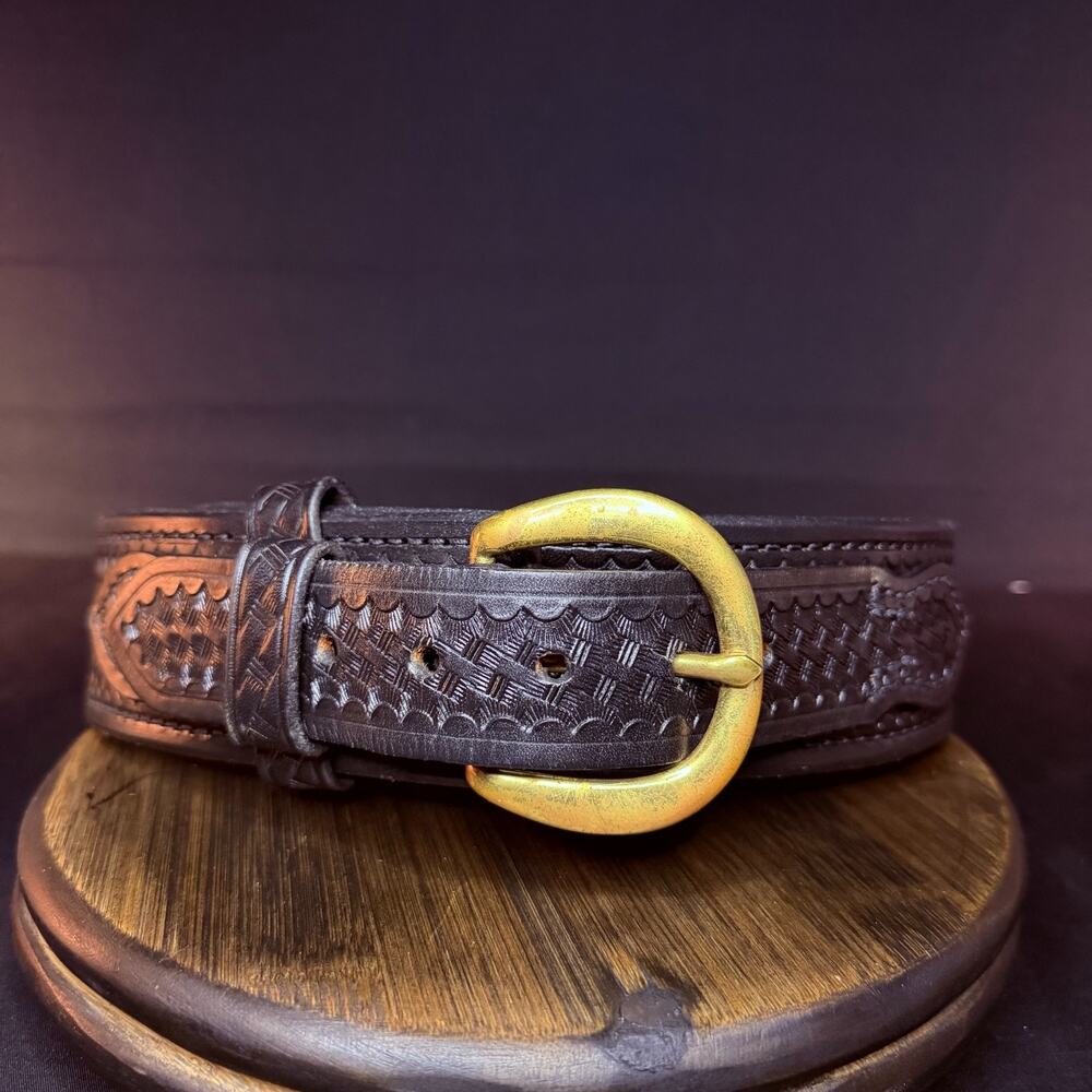 Aker River Belt Size 30" Basketweave Leather Brass Buckle 2.25" Wide Black